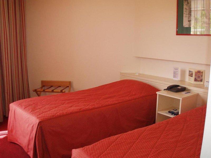 776E7D741E2EBB9CBF349EA2C8EE2E5E