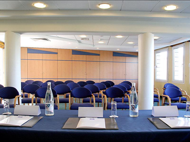 674C630C1261288FE4666D93793390EB