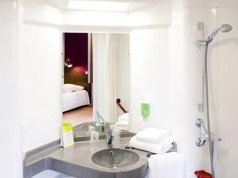 702B471F7D6AB72B345A1C60B9EE6D7C