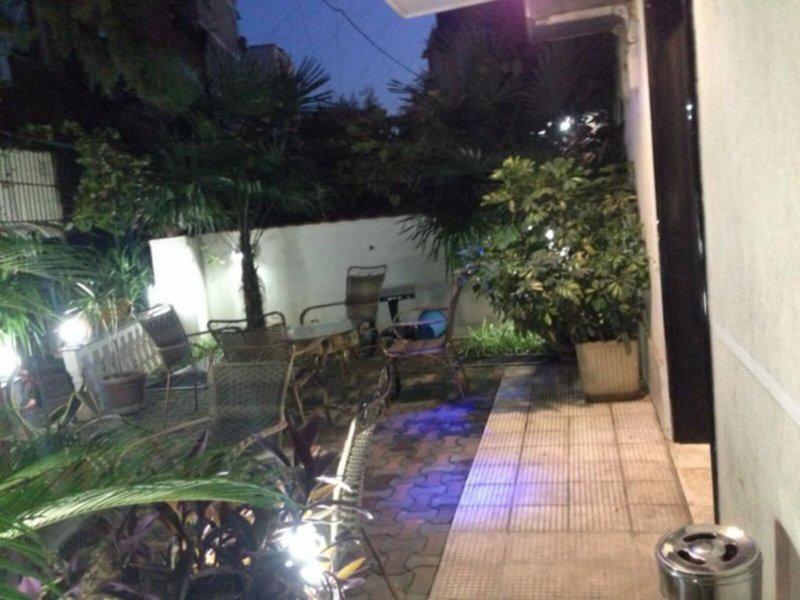 5C5A6054171A6DB7A453D190E5DC0C2B