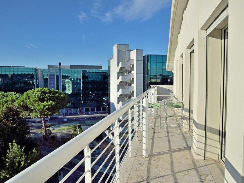 A8EFADDD9DC60DD2FF29C7E34DA2E317