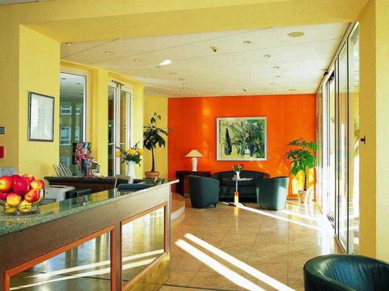 51E1D0B24E40223E10948DE61F2863C7