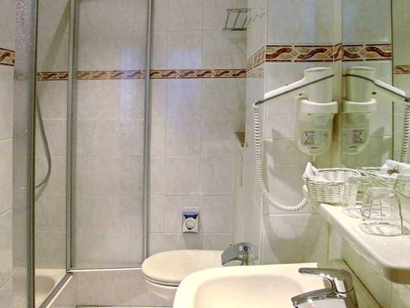 F56BC616F59CCF08759950E5F88CDCAF