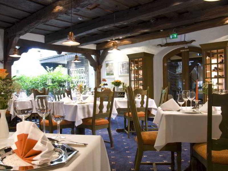 80607AE85BB557EE18C8B0D3F0879F88