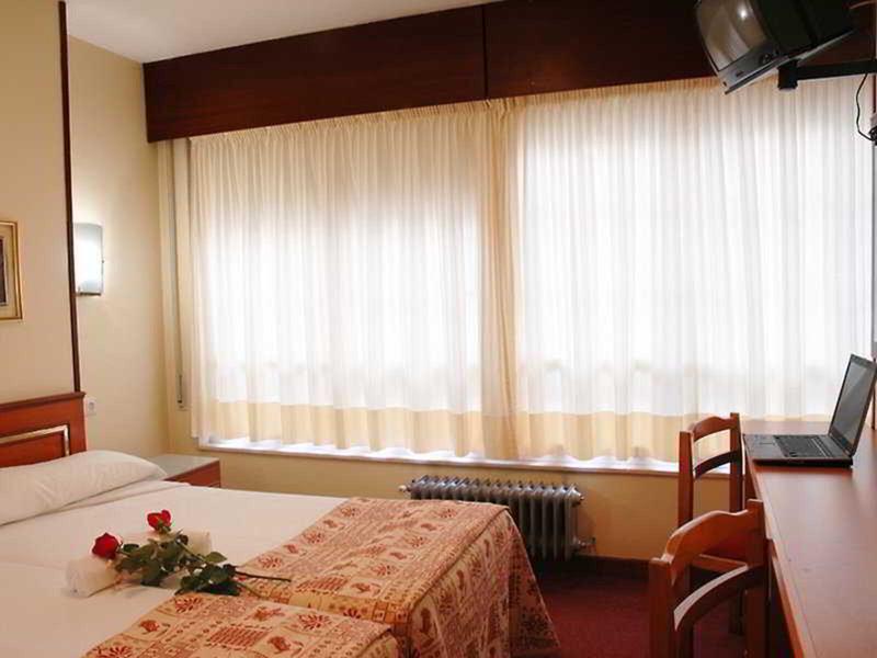 BA7AFD00EAEB8C32FF5808162BA632E6