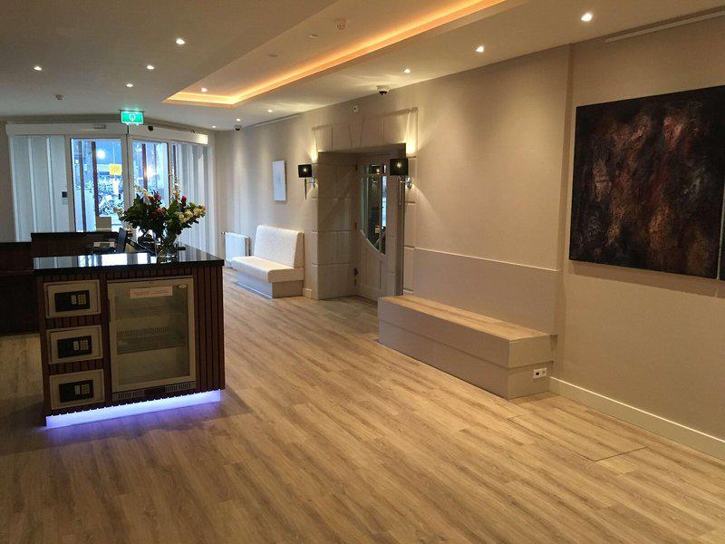 8D4C885A227A3106AD81A8A15A0FD29A