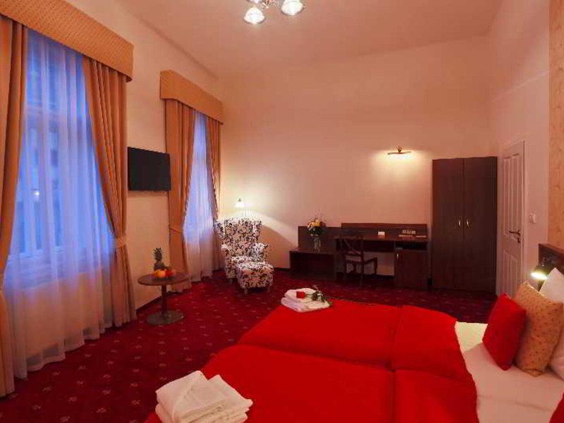 620CAC6D2E95C1D53352925333D9B8F3