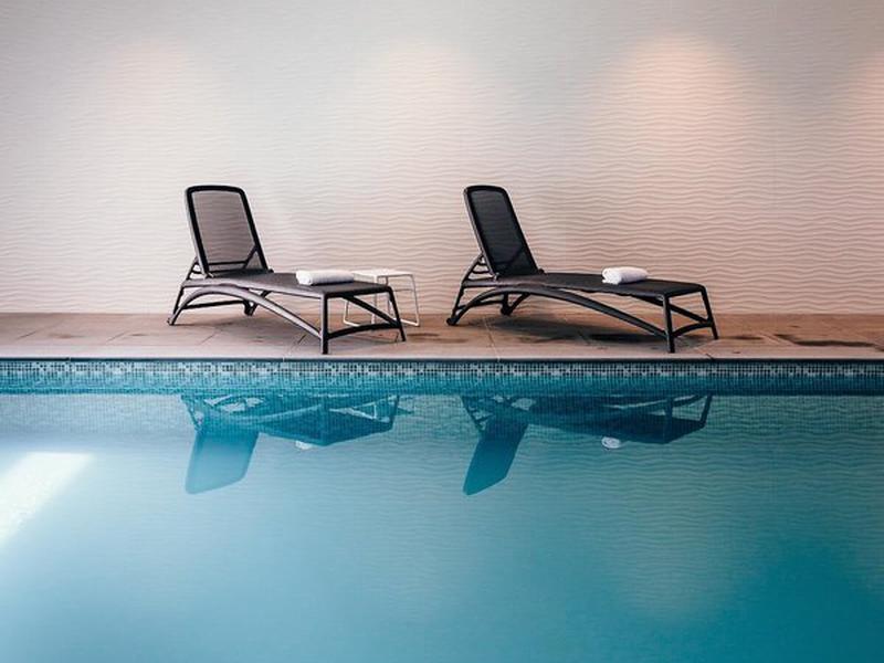 7EEE538DD7E918E139A27099889BA758