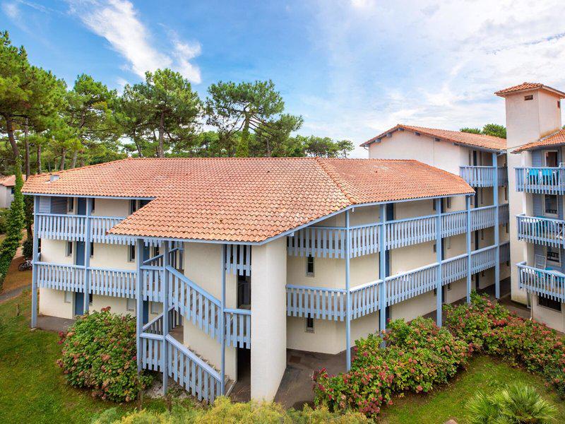 27CC3CB7C7F2CDEF0A461A4BBC5B4785