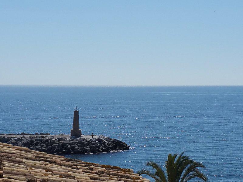 A72B2D1B7C1B82B1E6B82317FB2F9359