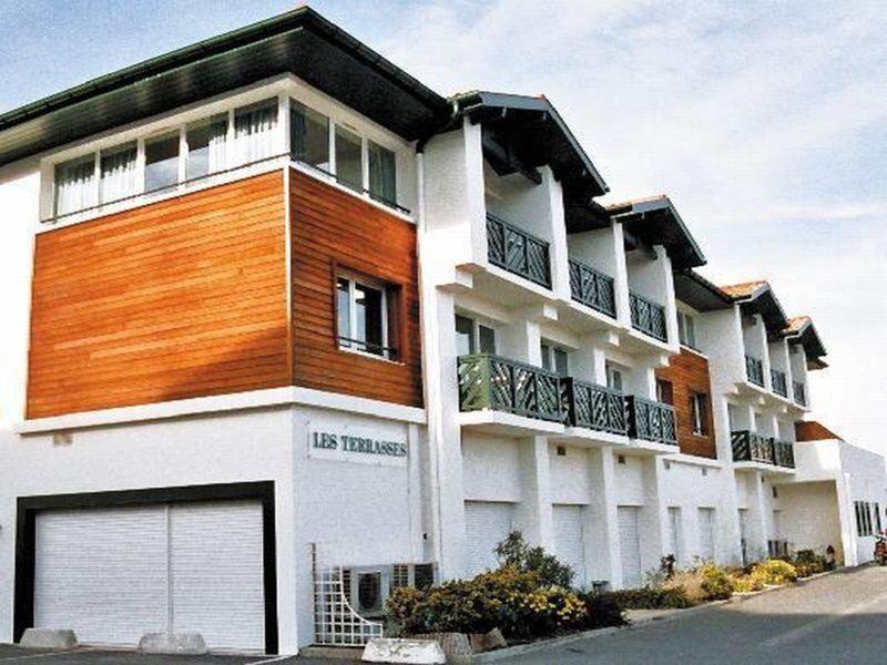 6A7A650DB0E321985DF7440D1004159E