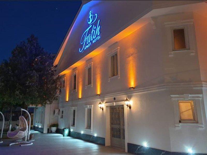 359214D79F4E63F8E64B177CA72F8455