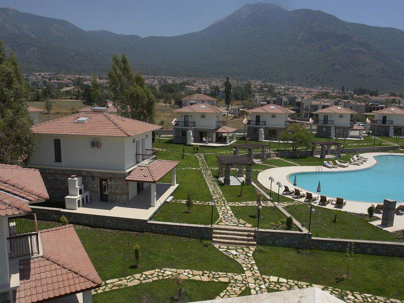 3241546E9DEA18A8E06186045597FB68