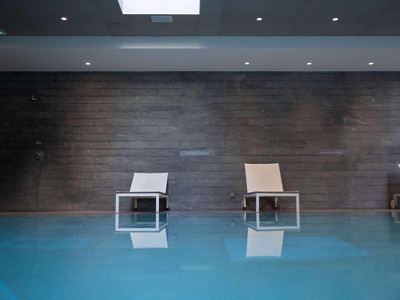 CF69E3BBCCACC34989F0C79CECA563CB