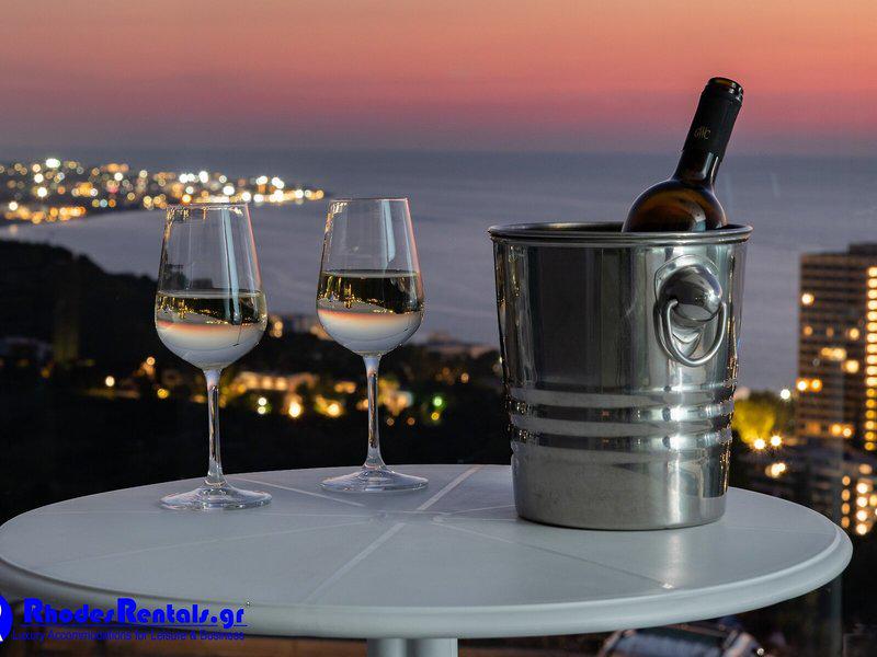 CCA208AC2257B57BB5911CC3C574BA5A