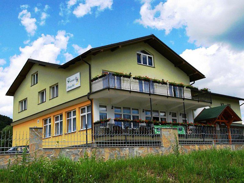 A3E82AFDA82FC5375B10984874BBB556