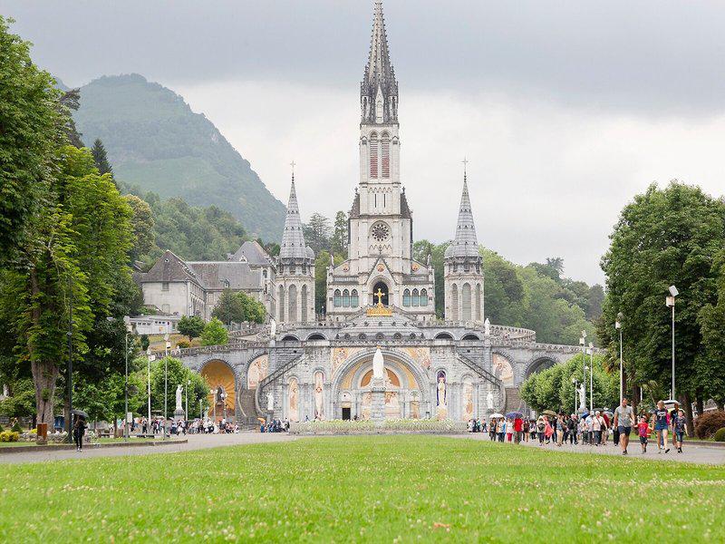 6B4C6ADF040062E07893B1A7C0CF6F55