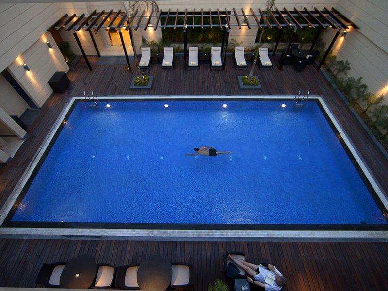 23139DD0CB9E972DEB3F2CA6C6903ADC