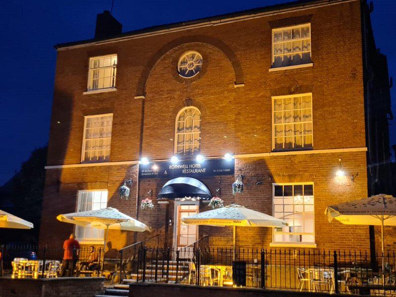 DE4EE68B42F56F60C97ED1B6742BA038