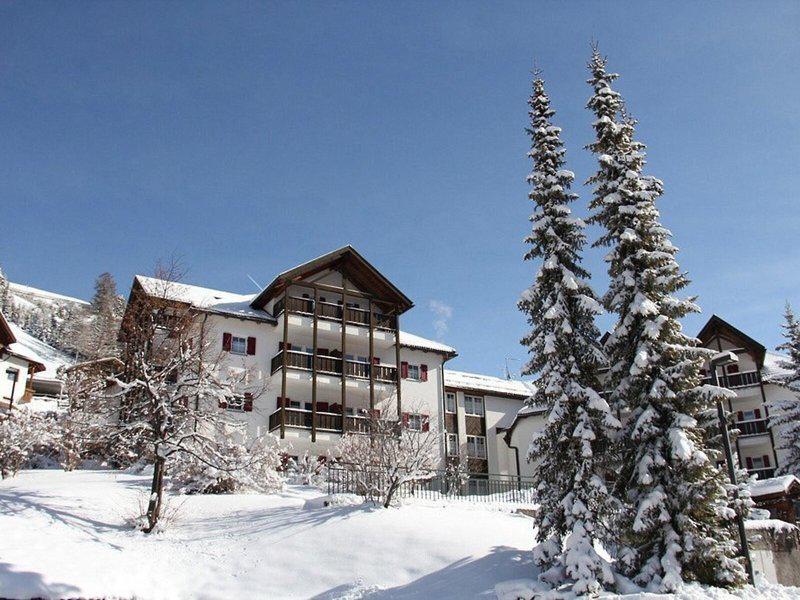 B70EAD60E2F12FAFFC4CA4FC6F6E06BB