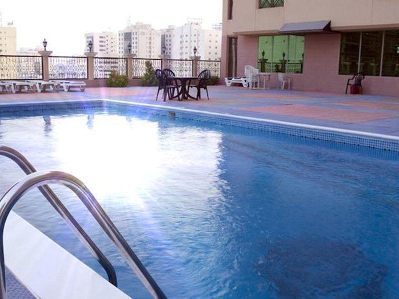 CE3307A48C0AB5142D964E88DE447101