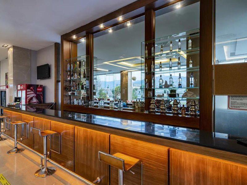 89B309E83ACE63ECDEF7519A06295C81