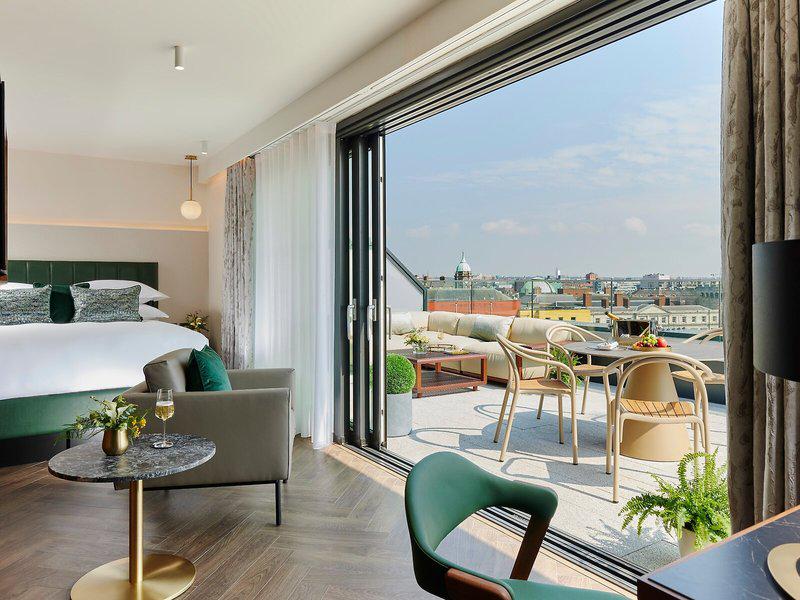 8FBC1F8C8E185765BE1AD23EF0F1C2B7