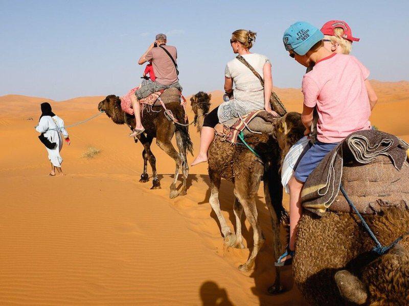 6822DF52A2E63F9B3981988FC1F1A05B