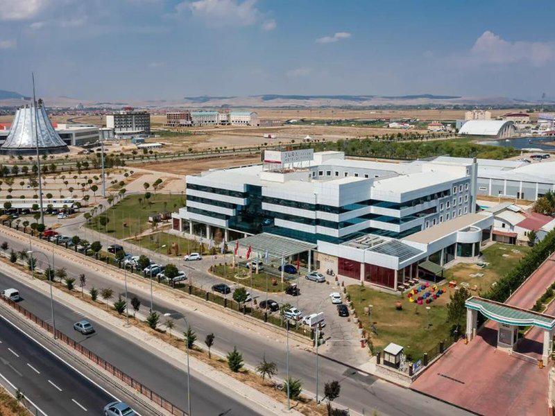 EE3117E98FECEB899F0CE2E2107F7631