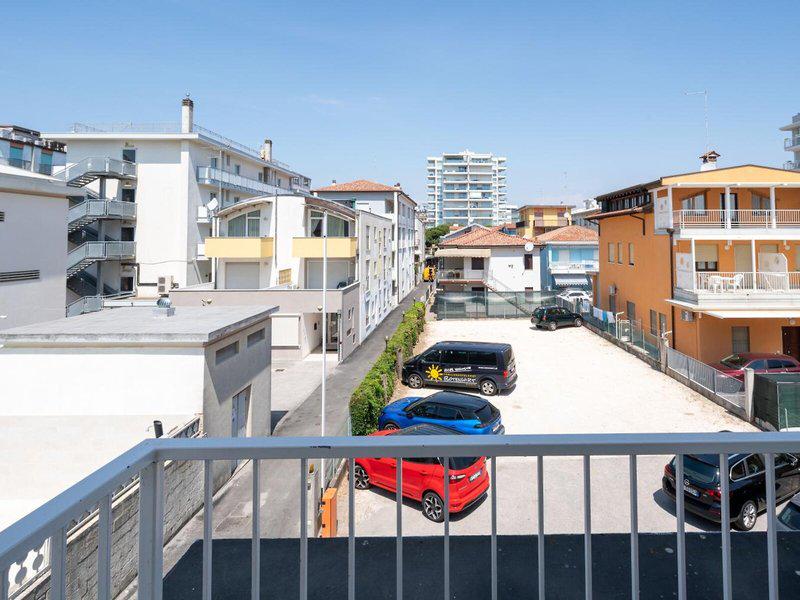 16DFF1D1EF1FF66D5250E3C94A70296F