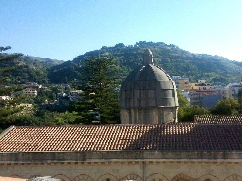 5F691C7B1EBA5C7182A434BA7CBA04B1