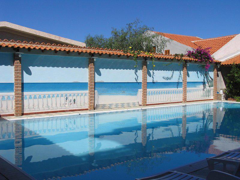 EAD9E3099AD690C45376E9612E8A0F0B