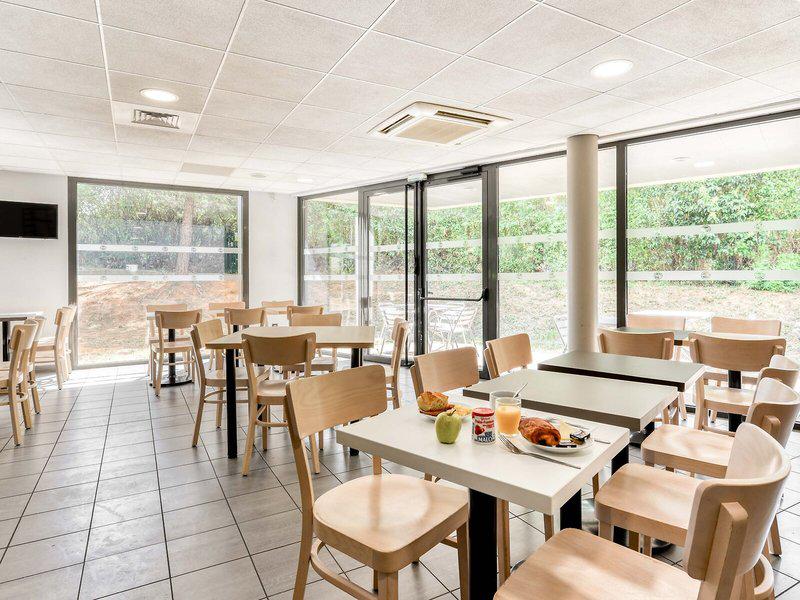 AB1167E82400708B4E4713BC603B55A2