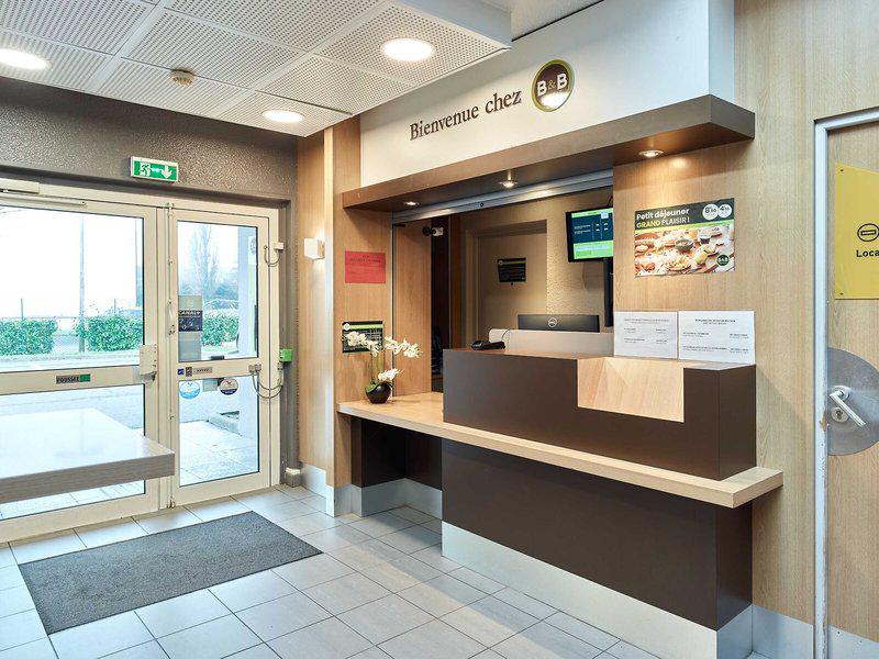 CA8EA3DD7A45338477A3FC5A800B653C