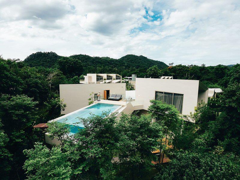 83C15CA24F36CC2832FA0CDAA00BFE1E