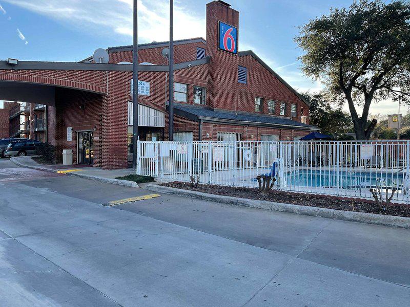 40802299C2BD4687D97F3B6669F9B307