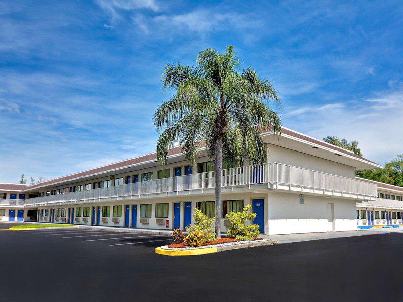 E67213116E69675AA8691FA61E1FA100