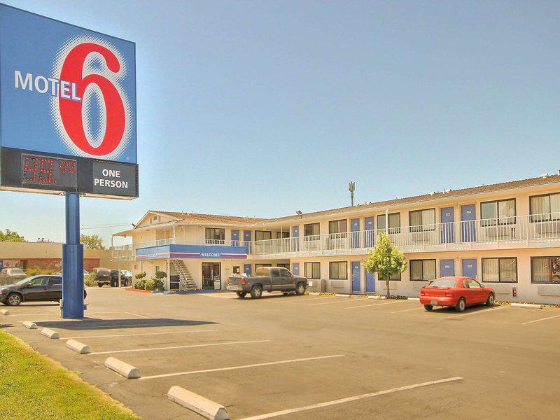 052CDAE3C92F173A9D5D13EC52960834