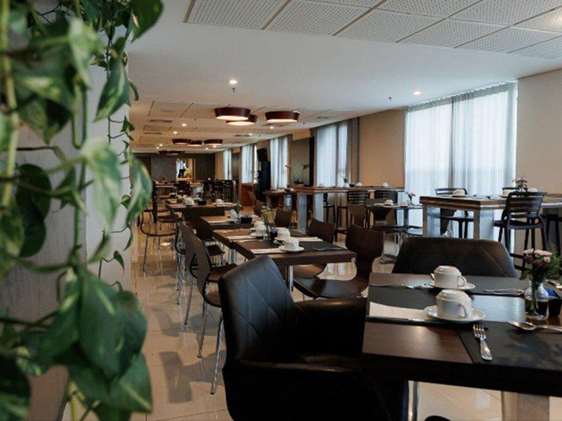 5EAF33AA2E792749C38672C17ADAD1B9