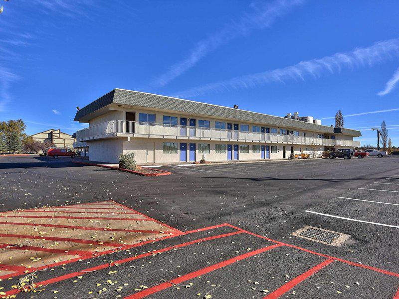 ECEC14CA926860BCAC4A5FE67F1D0EBD