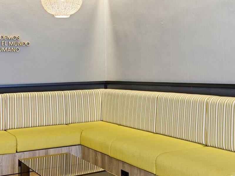 7777E0A29CB5EBF4190D25AF19FA9E35