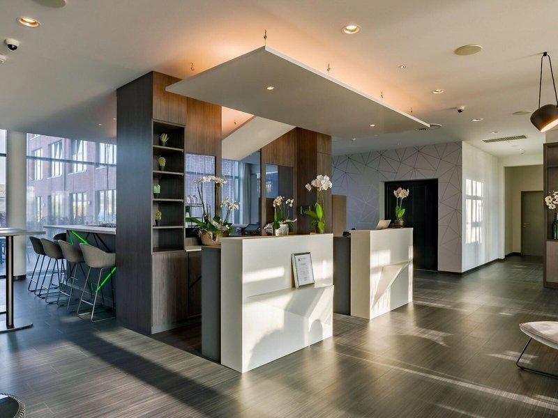 BA65E1E0D8182757F64EFDFFCDCA65B2