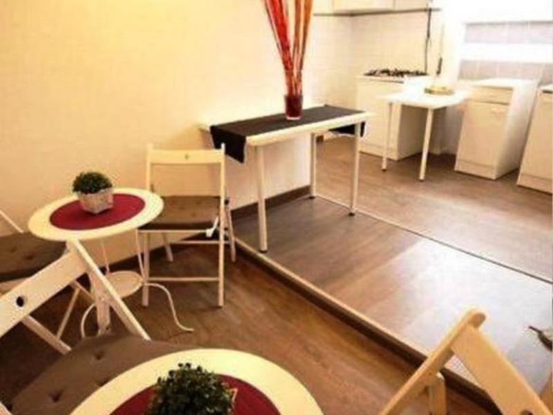 85AAAFD0FAC7647AE9F8BECCE501A351