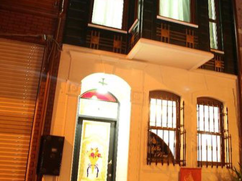 1C36E8D1DE84585B582D6FD46C66F897