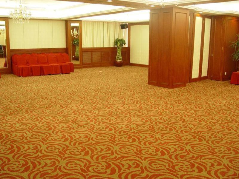 EC6AAAF6335E10BB82C7D2EAFECE4965