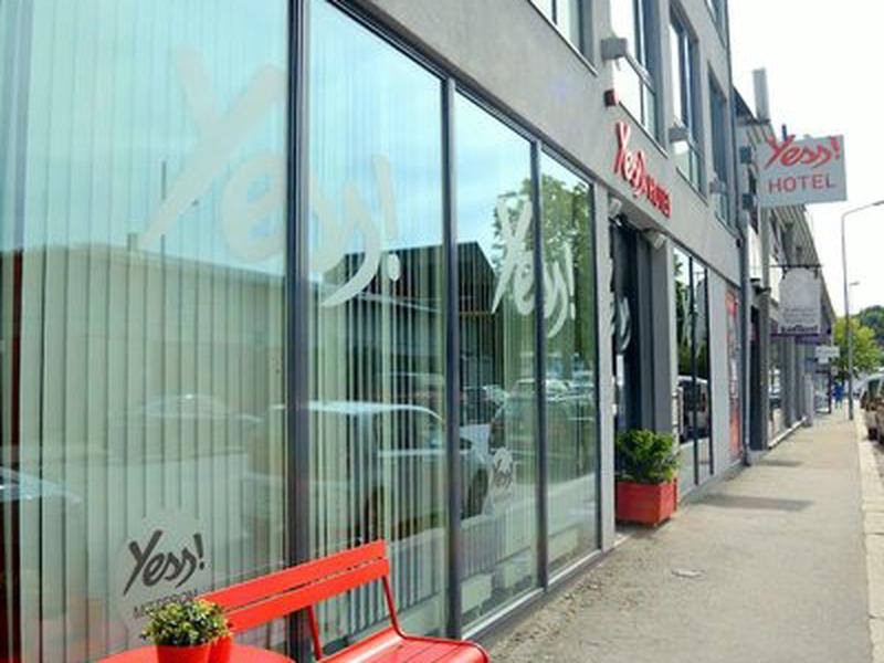 E1435A8EE35400BDC881728922E75AEF