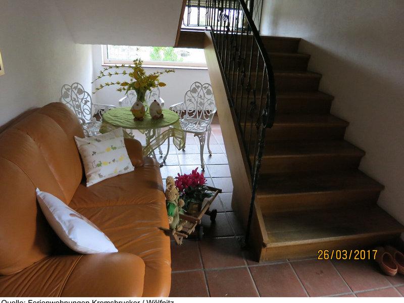 EBD8707E2095377ED783A44785DA3206