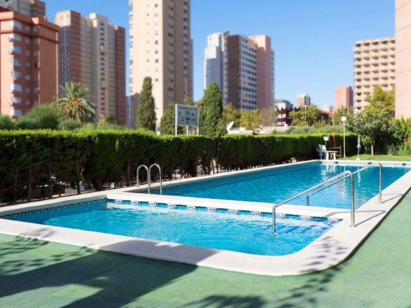 E44219A3ACD42F273F16CE7D3B3583C9