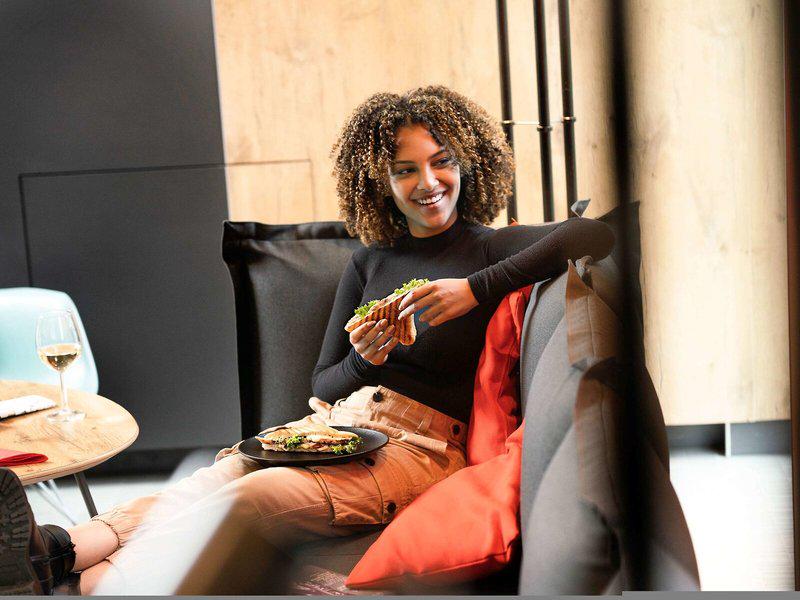 3487B00AABE8F3D15B3FB0DF31F2B5C4