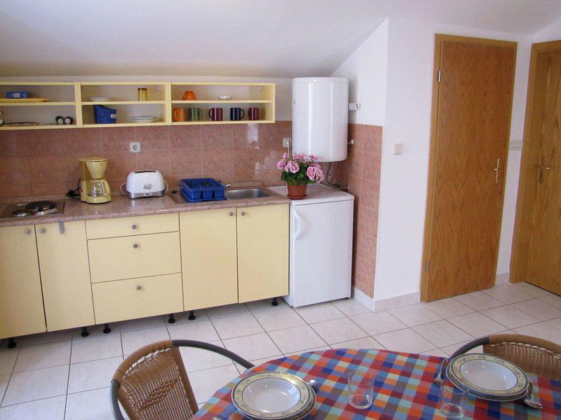 E7A2FB8022B29D0FF1979A0AEC6FEB11